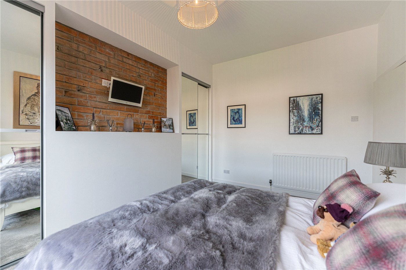 Bedroom 2 Inwards